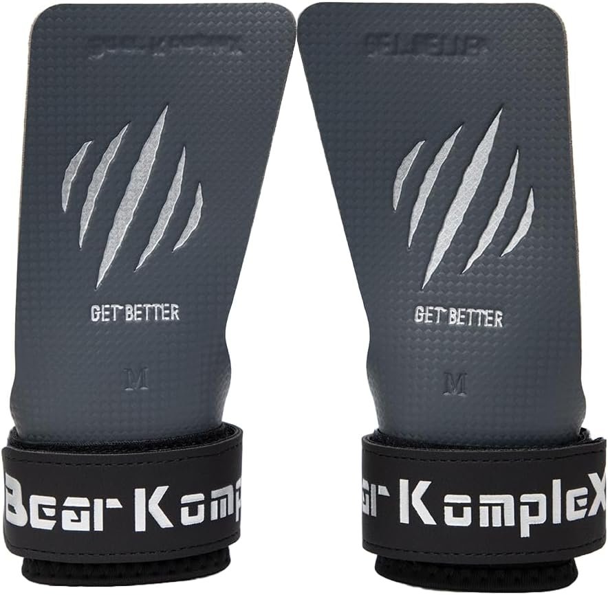 Bear KompleX Poignées en carbone sans trou pour tractions, haltérophilie, wods avec sangles de poignet, gants de cross-training, confort et soutien, protection des mains contre les déchirures et les ampoules pour homme et femme
